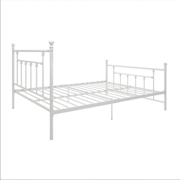 Full size bed frame - Picture 2 of 5